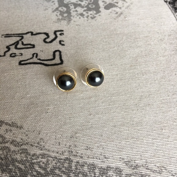 Kate Spade Forever Gems Gray Pearl Stud Earrings - Picture 4 of 8